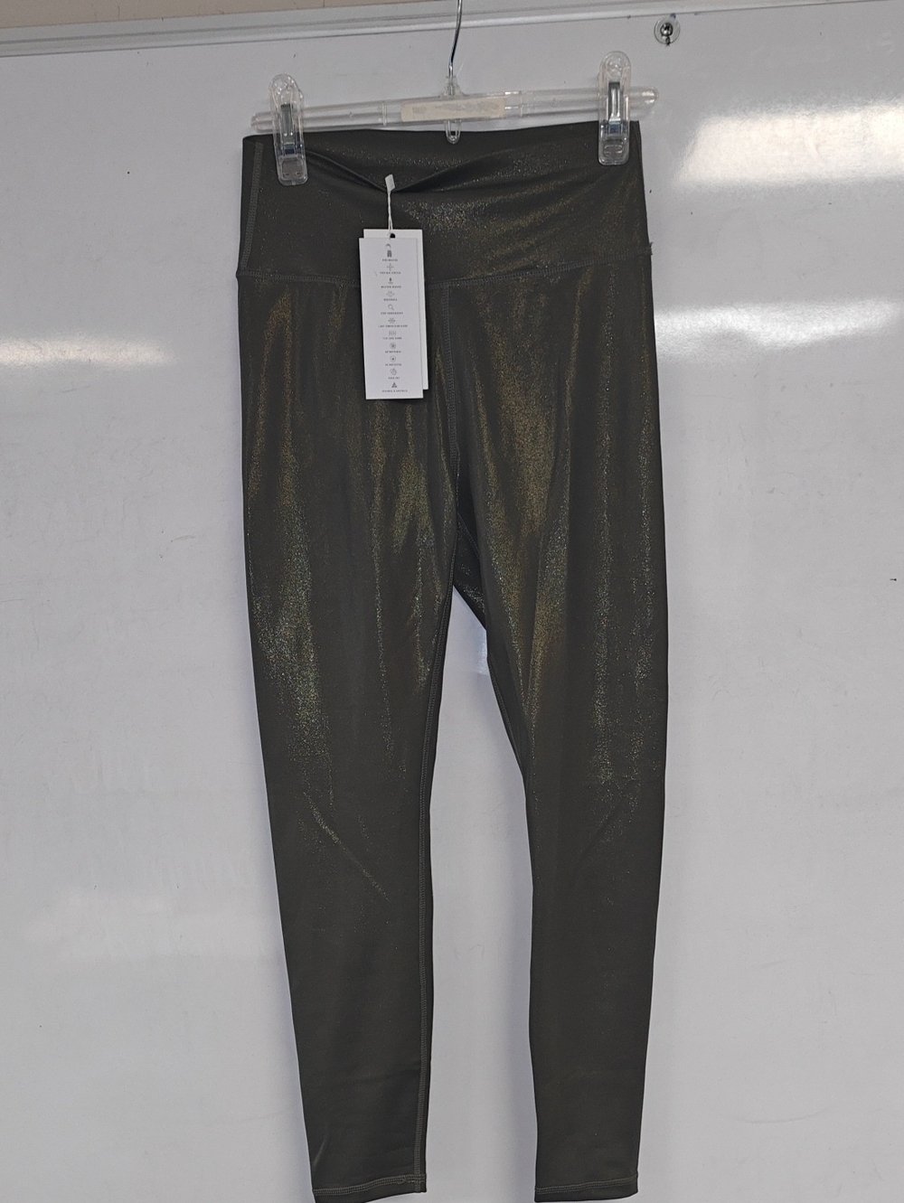 Liquid Olive Shimmer High-Rise 7/8 Leggings - Olive